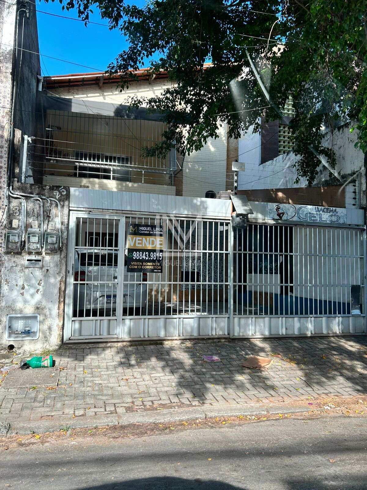 Banner - Casa à venda em Fortaleza, Centro, com 7 quartos, 300m²
