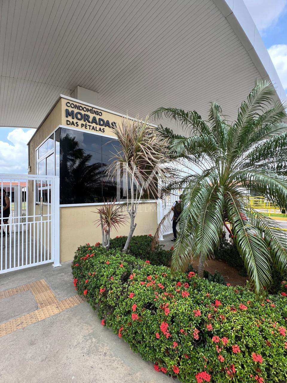 Casa de condomínio à venda com 2 quartos, 55m² - Senador Carlos Jereissati,Pacatuba