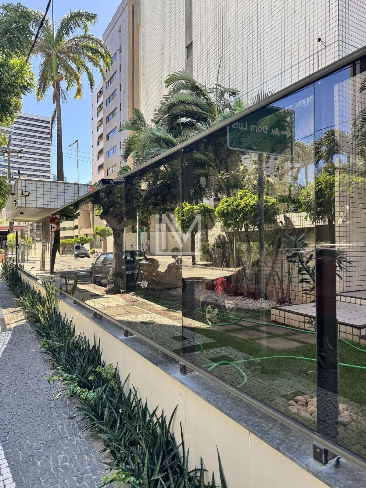 Apartamento à venda com 3 quartos, 115,00m² - Meireles,