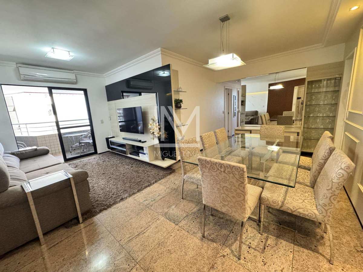 Apartamento à venda com 3 quartos, 115,00m² - Meireles,