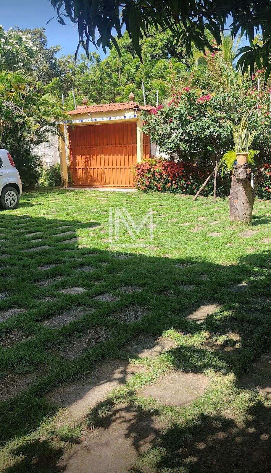 Sítio à venda com 4 quartos, 200m² - Capim de Roça,Cascavel